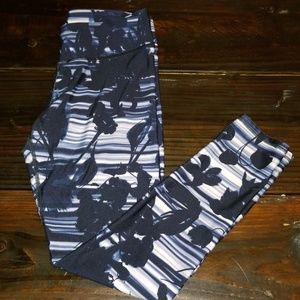 Fabletics Demi Lavato Compression leggings